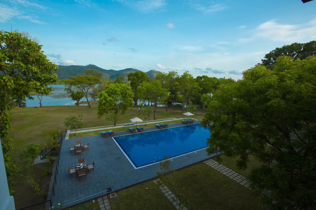Grand Tamarind Lake Kataragama Εξωτερικό φωτογραφία