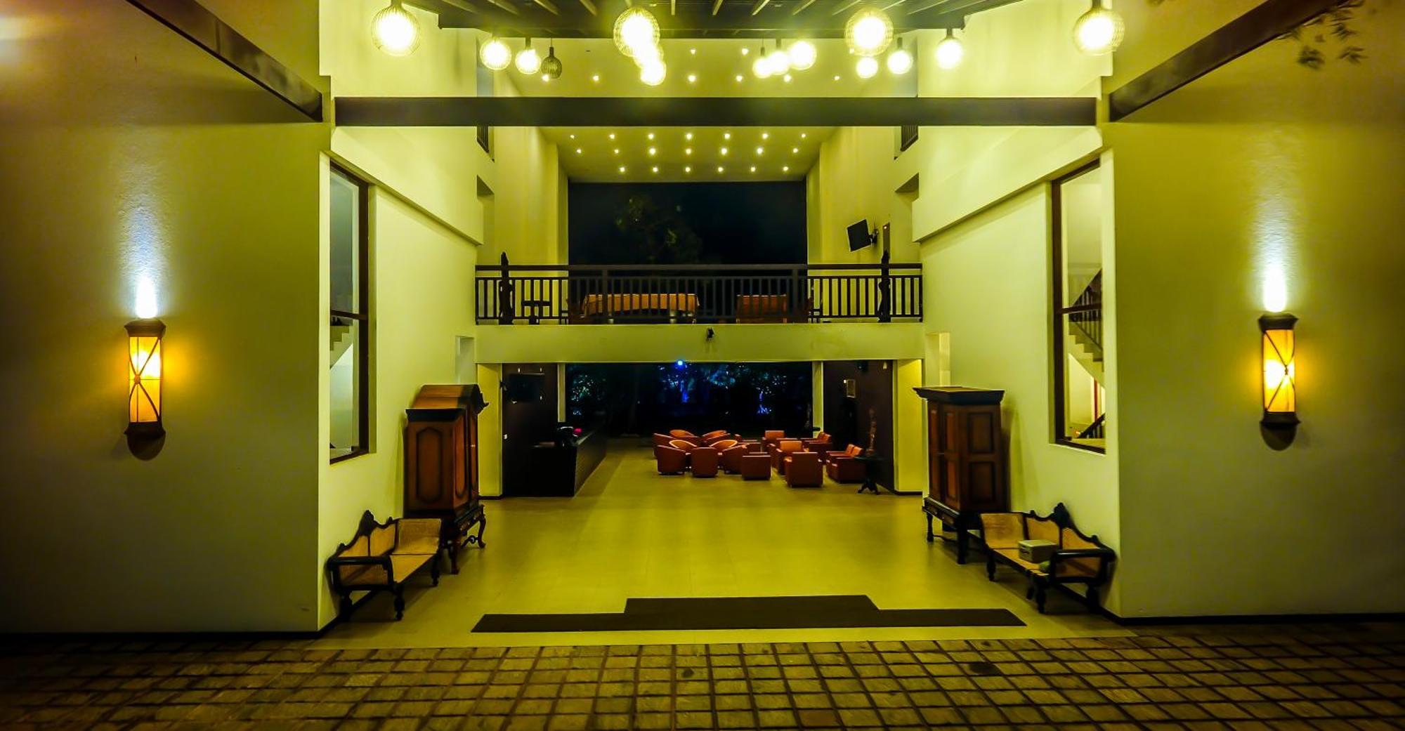 Grand Tamarind Lake Kataragama Εξωτερικό φωτογραφία